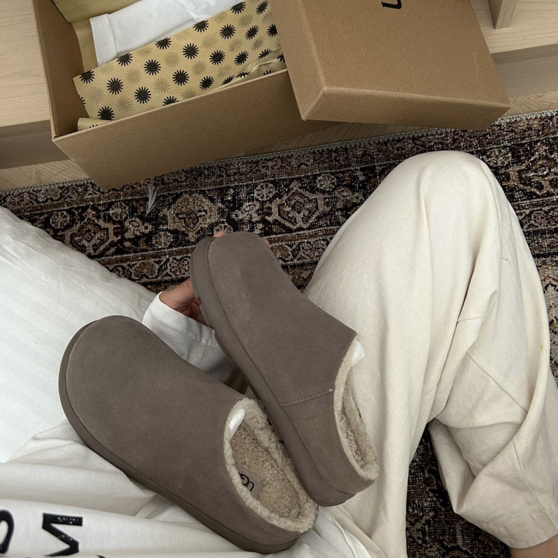 UGG Slippers